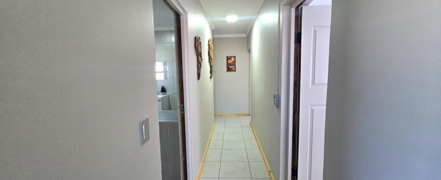 4 Bedroom Property for Sale in Kleinbaai Western Cape